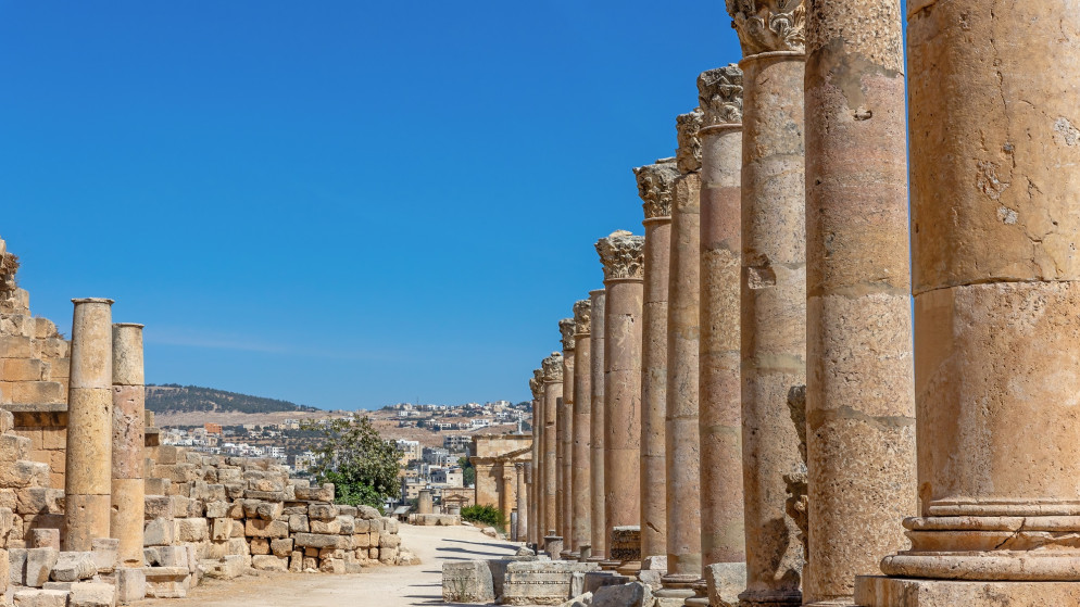 حالة الطقس في الاردن اجواء حارة نسبيا تسبق انخفاض درجات الحرارة