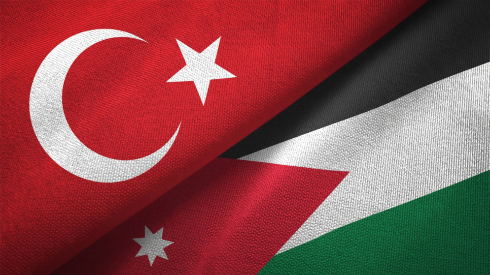 وزارة النقل تبحث تعزيز الترانزيت والشحن البري مع الجانب التركي