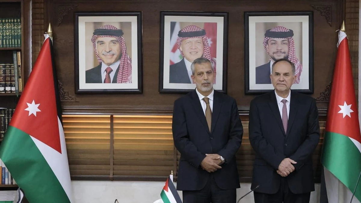 وزير العدل يشهد اداء اليمين القانونية لـ 31 محاميا جديدا