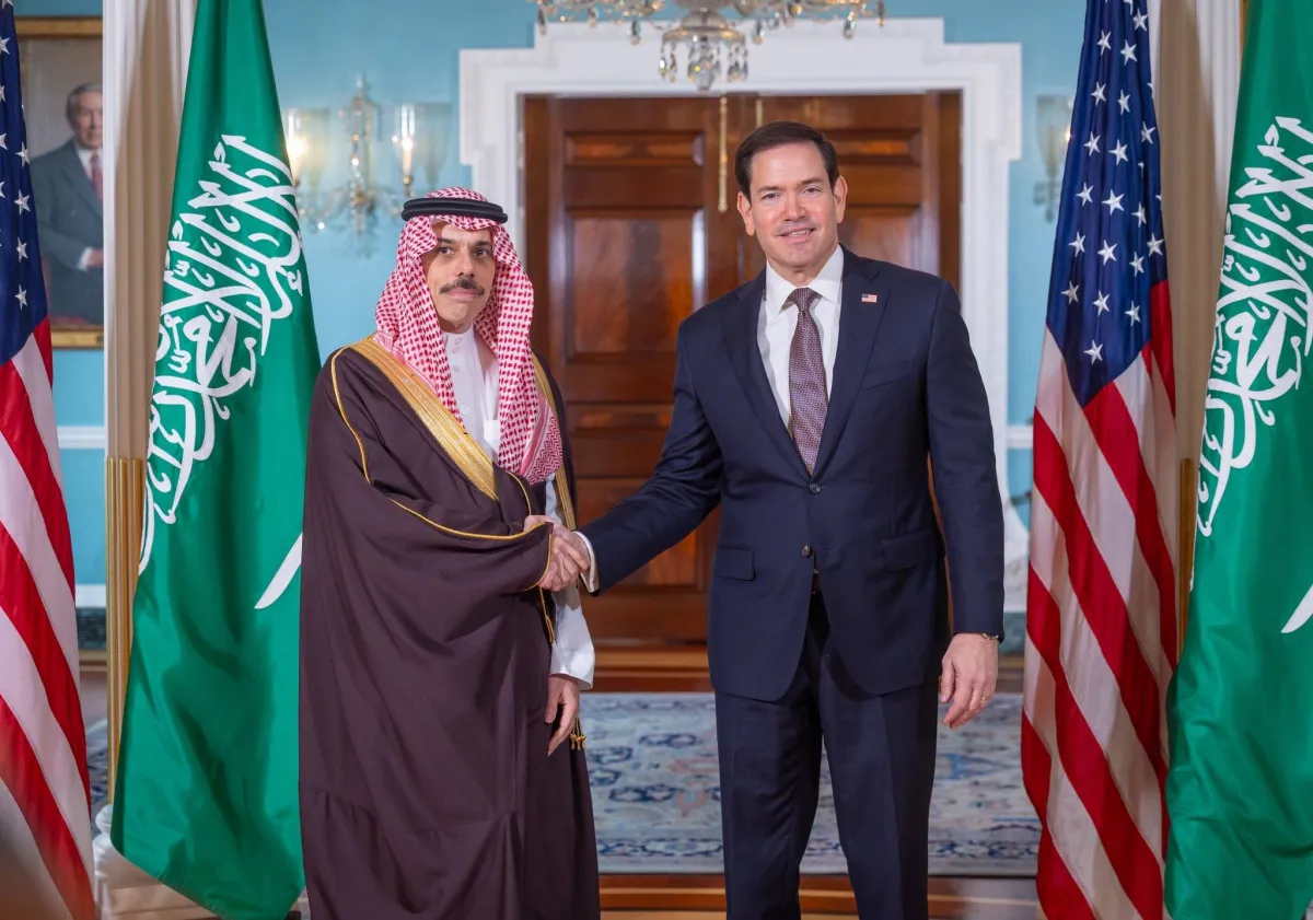 فيصل بن فرحان يبحث مع ماركو روبيو تطورات المنطقة واوضاع اليمن