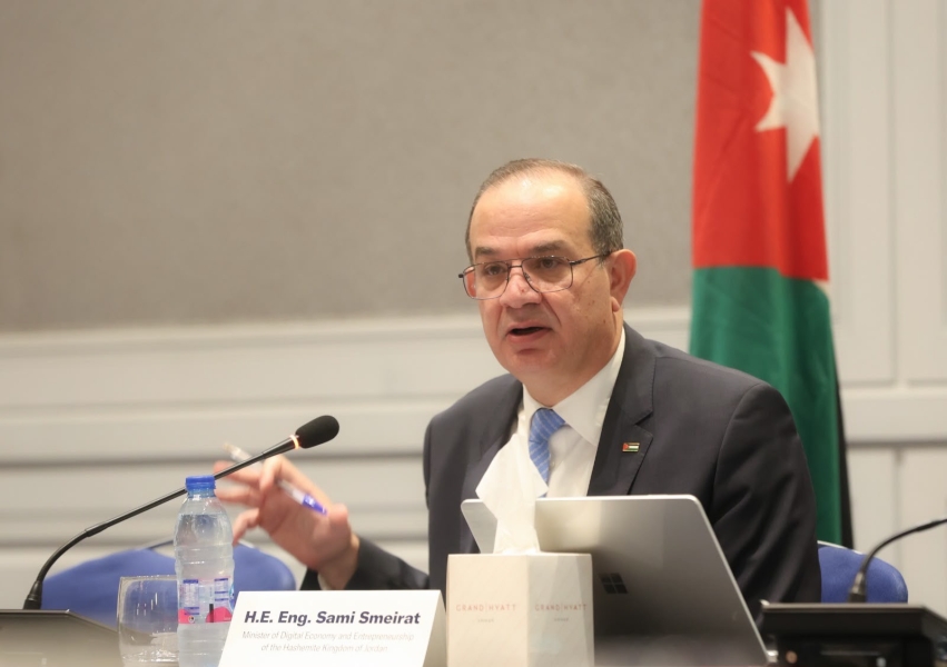 وزير الاقتصاد الرقمي يلتقي وفدًا من كبرى الشركات الأمريكية ويستعرض فرص الاستثمار في قطاع التكنولوجيا