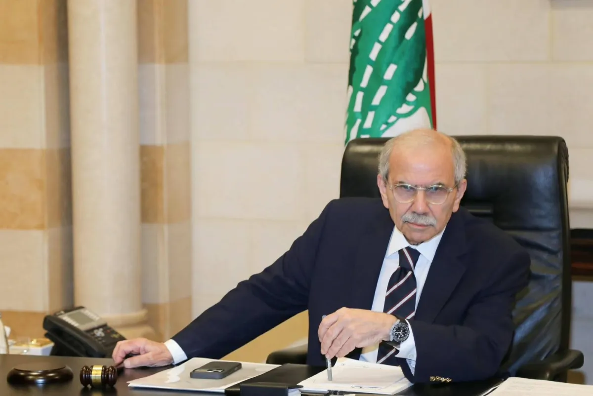 نواف سلام يتوعد بمحاسبة المتورطين في قضايا المتفجرات بلبنان