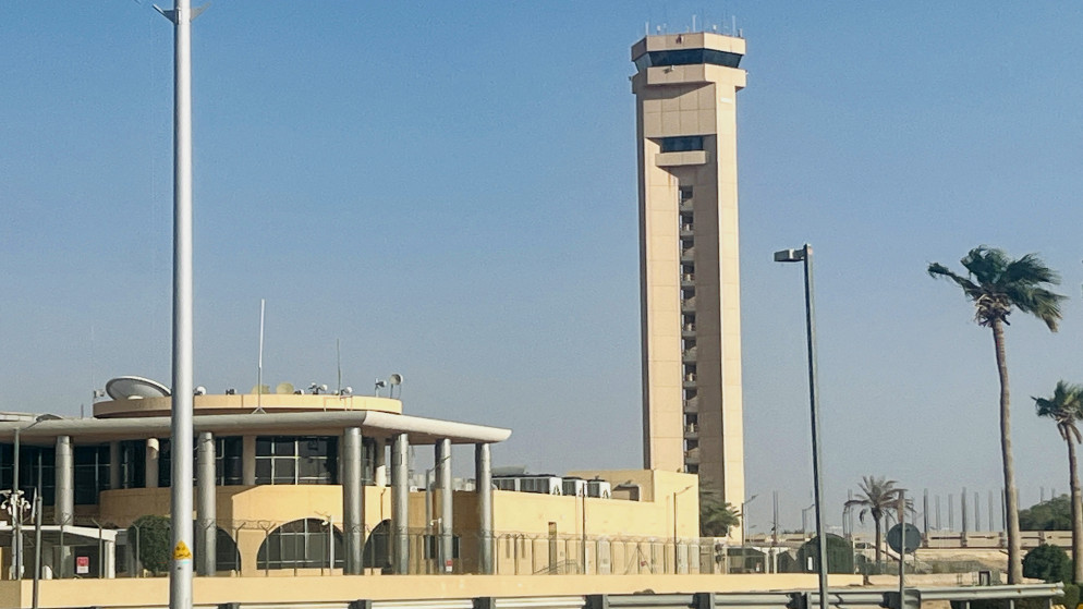 تعليق رحلات شركات طيران خليجية من الرياض واليها
