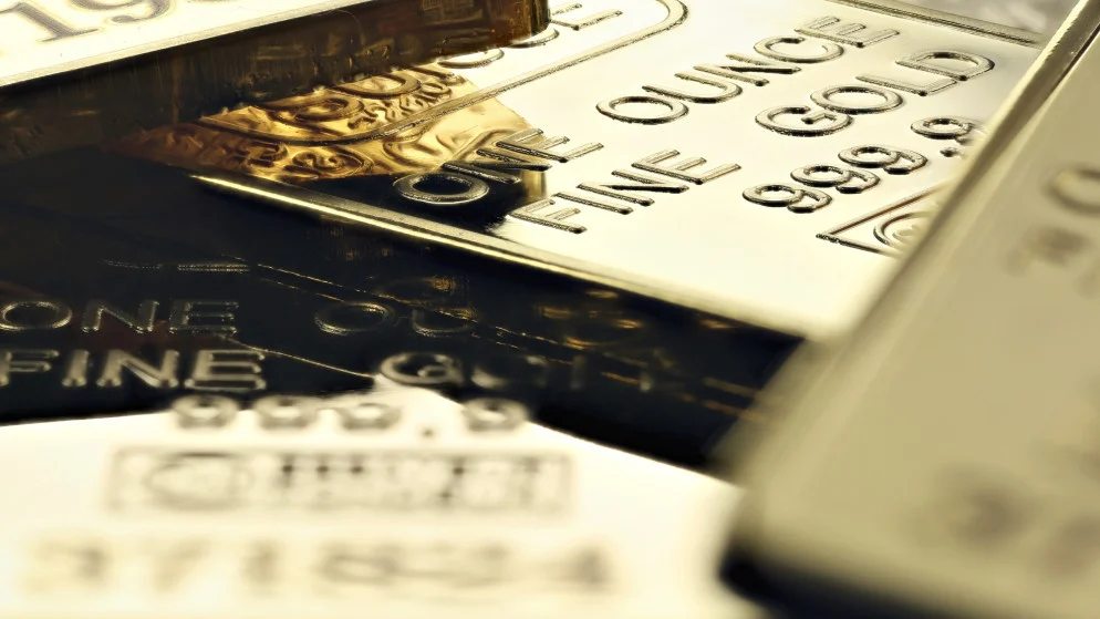 اسعار الذهب تهبط لادنى مستوى في شهرين وسط مخاوف التضخم
