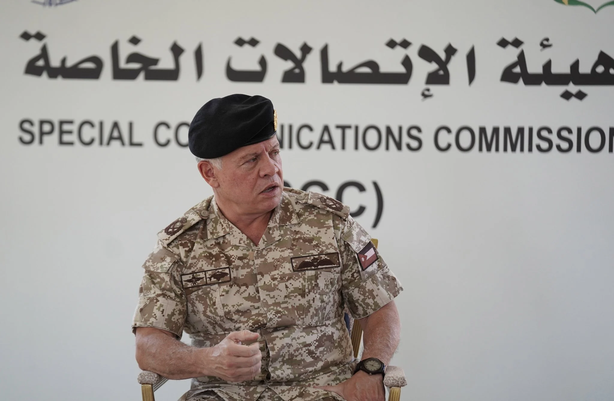 الملك يوجه بضرب الارهاب بيد من حديد وملاحقة المتورطين في هجوم الكرك