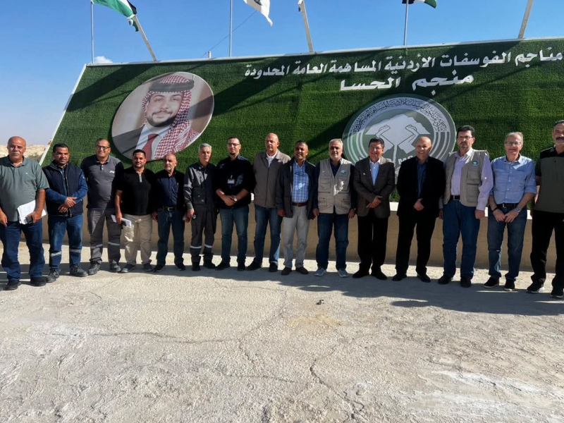 الرواد يتابع الخطط الإنتاجية ومشاريع التحديث في منجم الحسا