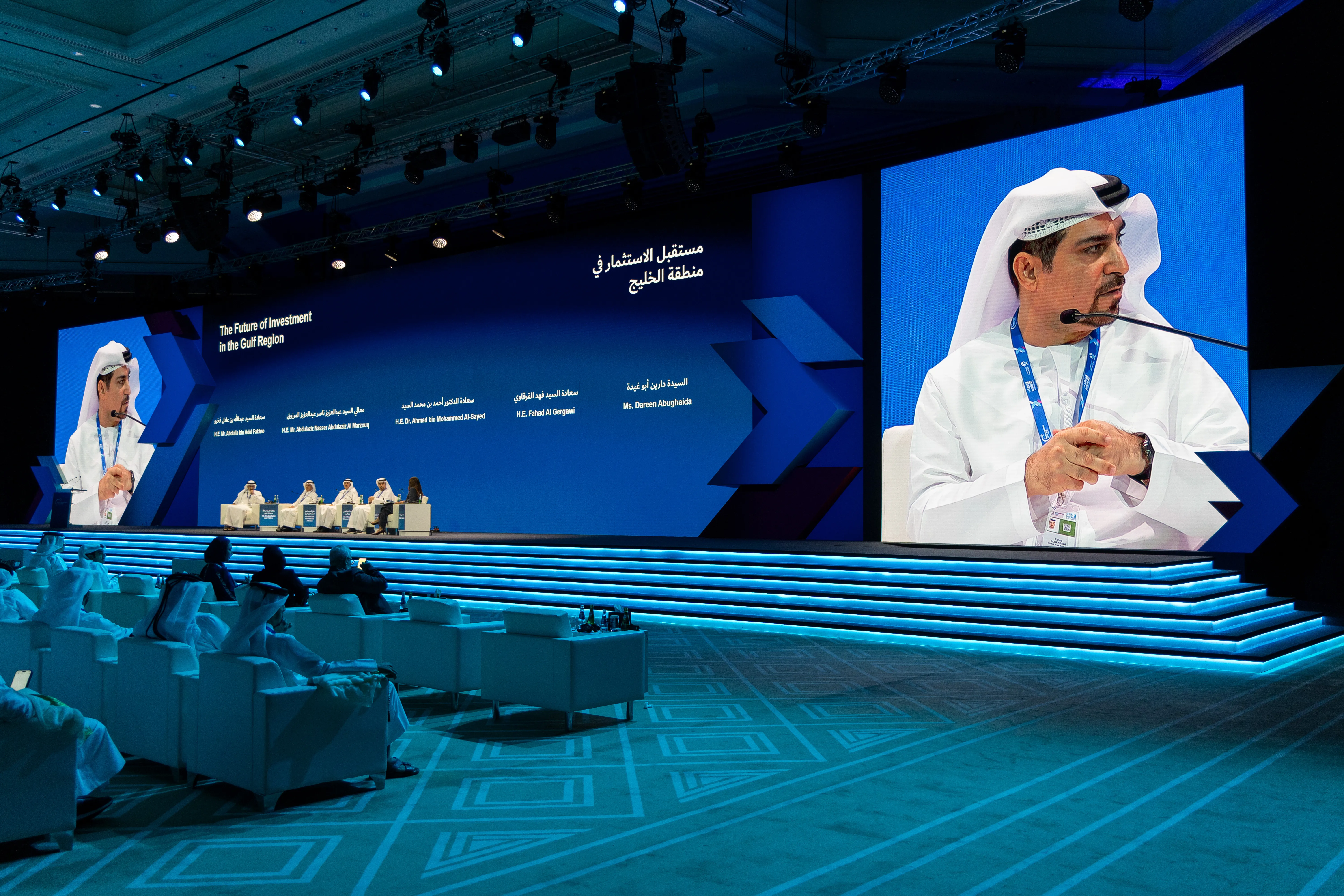 مبادرات خليجية لتعزيز الاستثمار وتدشين ممر لوجستي وصحراء سيليكون